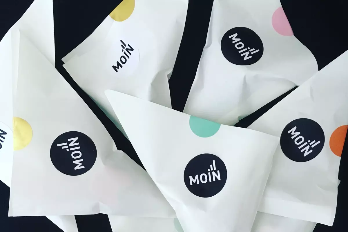Foto: Kirchhoff: Logo auf gepackten Tüten