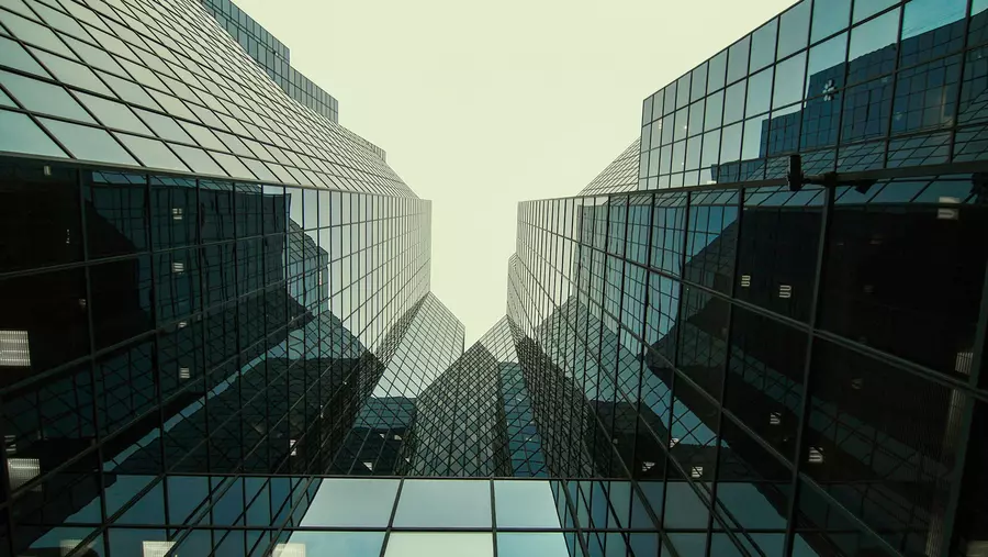 Teaser: Photo: Godewind: View of glass building