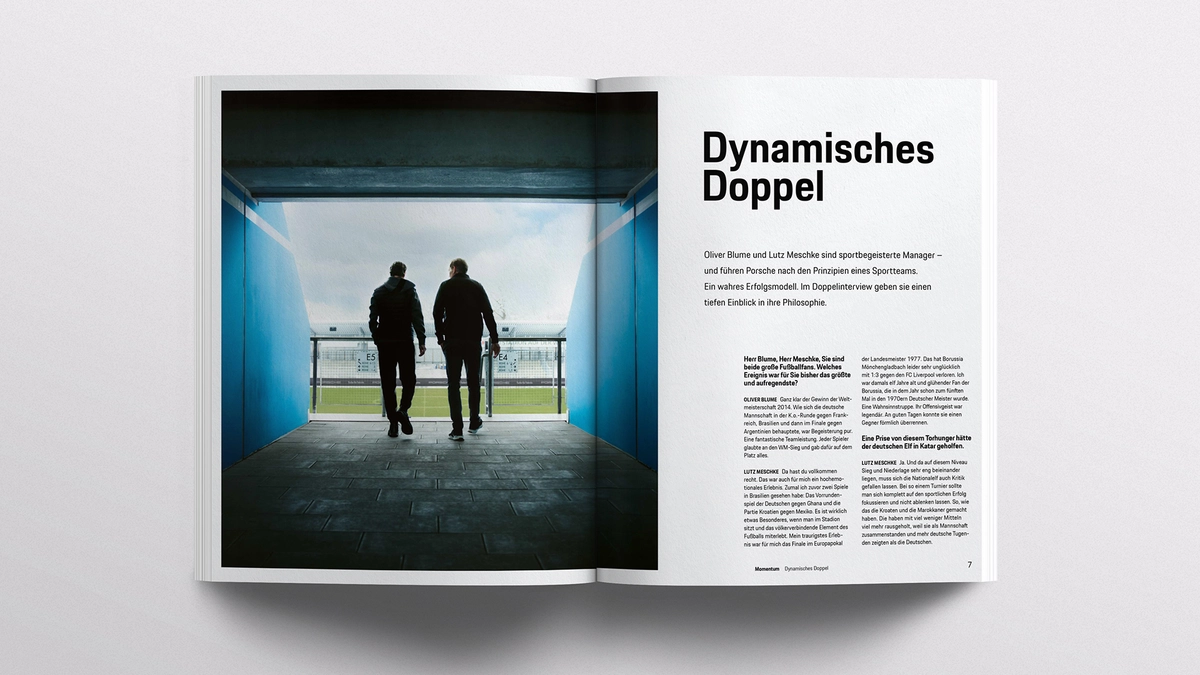 Photo: Porsche Magazine 2022: Double page with the title "Dynamic Double"