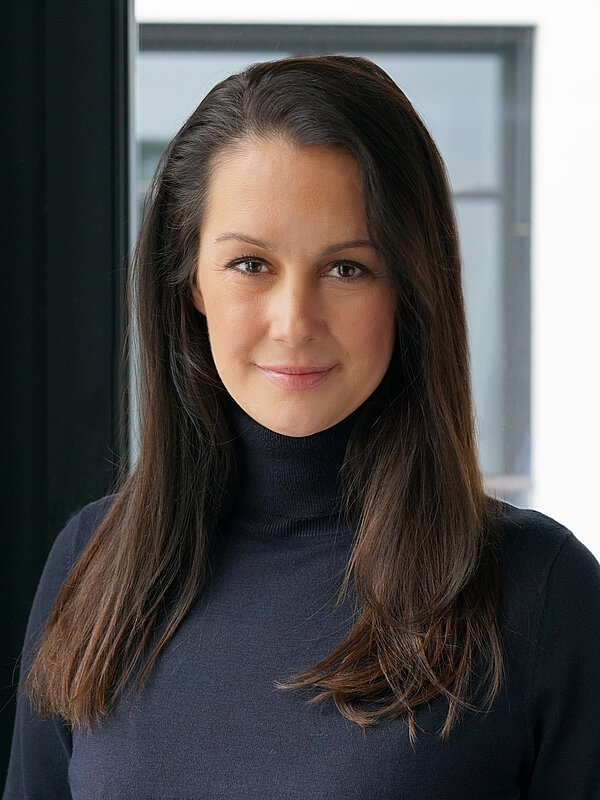 Kirchhoff: Mitarbeiterin: Janina Schumann