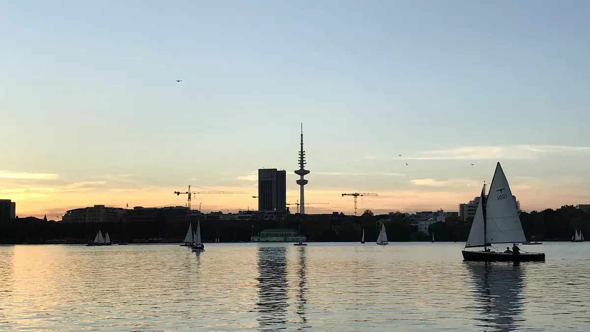 Video: Kirchhoff: Hamburg Impression