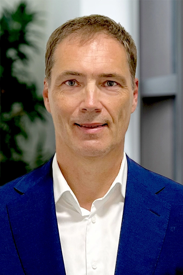 Kirchhoff: Mitarbeiter: Karsten Stiehler