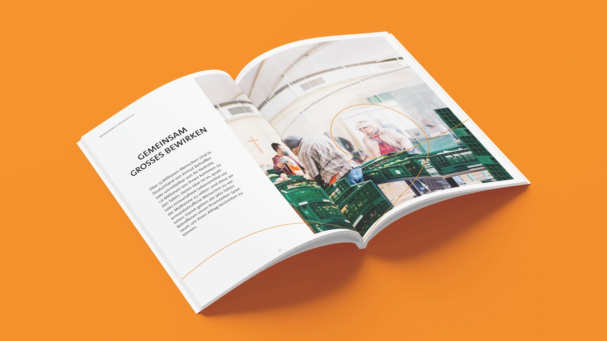 Photo: Tafel Deutschland: 2021 Magazine double page
